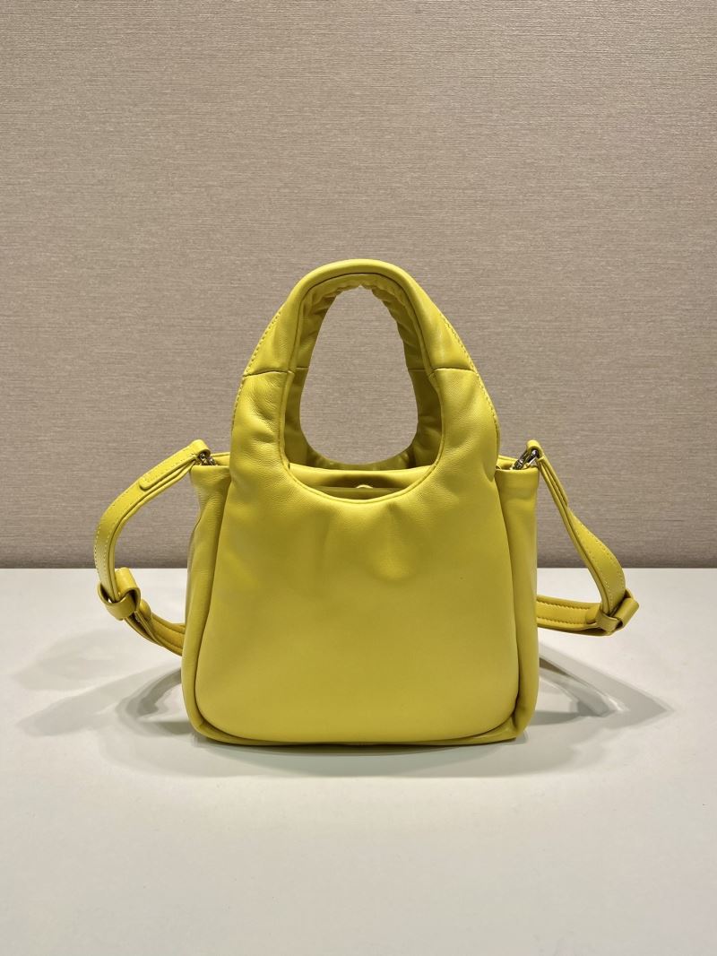 Pra*a tote bags